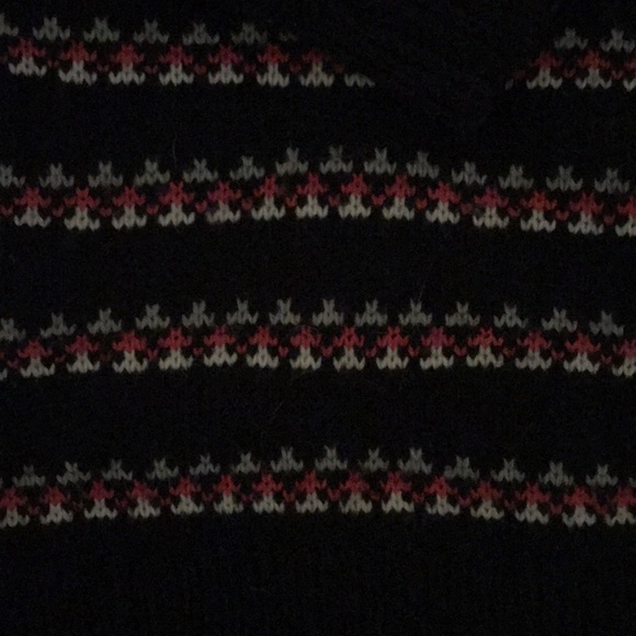 Holiday sweater - Picture 7 of 8